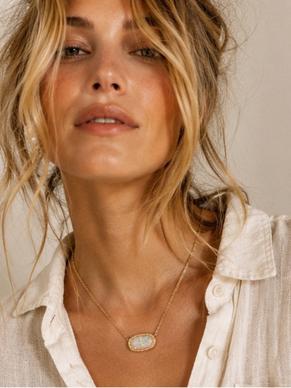 Elisa Gold Statement Short Pendant Necklace